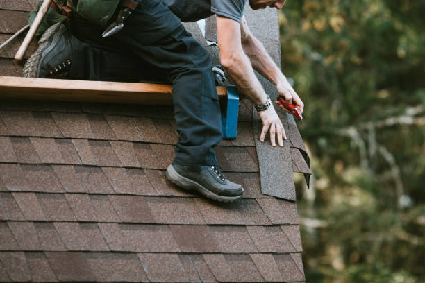 Best Commercial Roof Installation  in Essex Village, CT